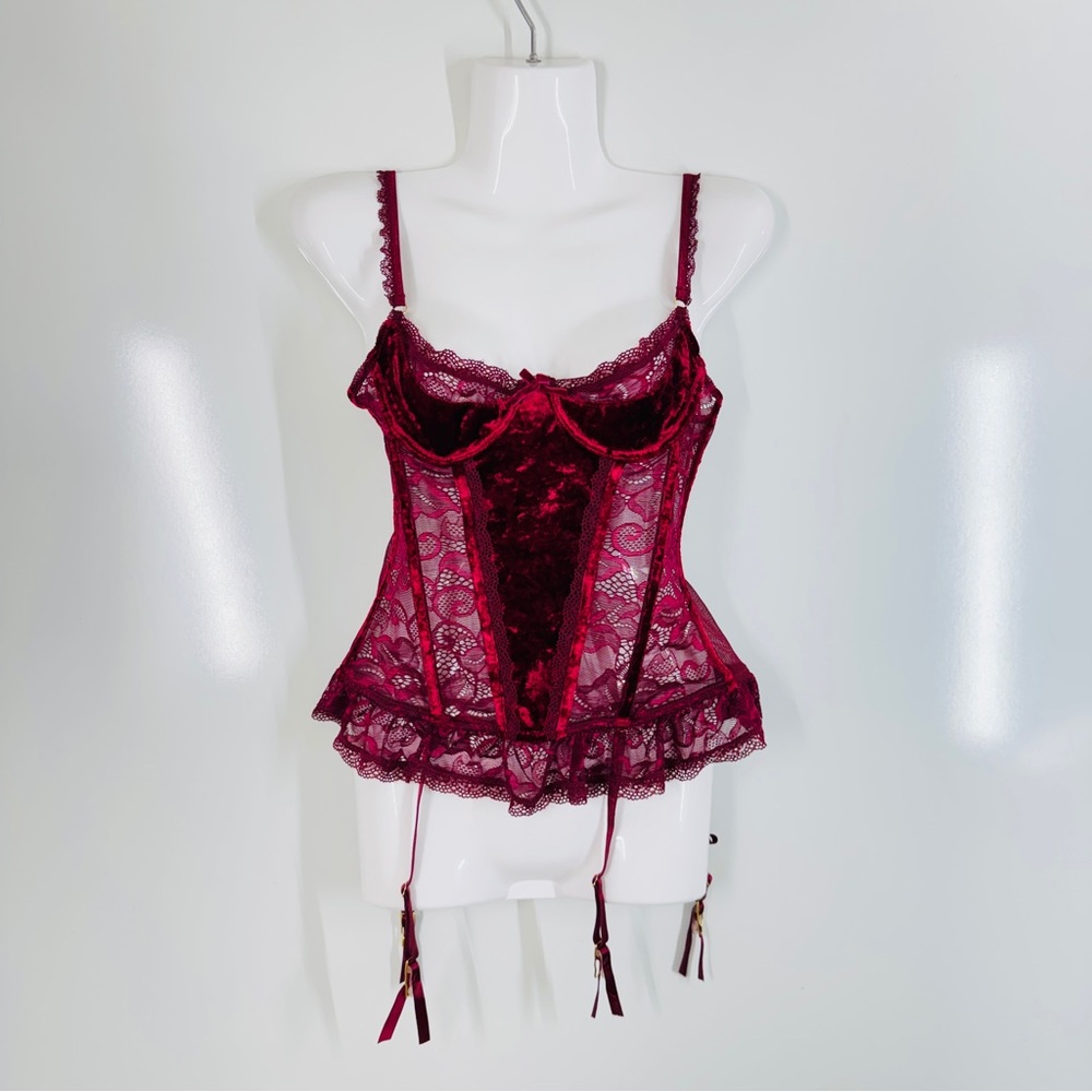 FashionNova Lace Corset Bustier Burgundy Velvet Top Sz Small Y2K Romantic Fairy